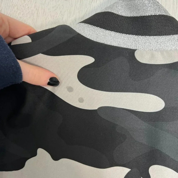 Ultracor Collegiate Camo Jacket Black/White XXS - Picture 8 of 10